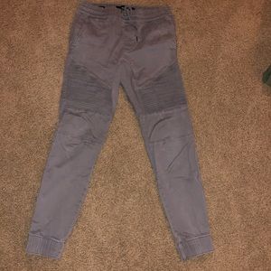 Grey holister pants
